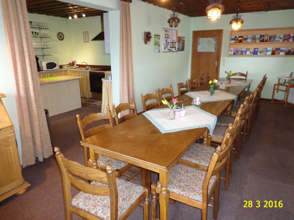Gasthof - Pension Schamberger Neukirchen beim Heiligen Blut Extérieur photo